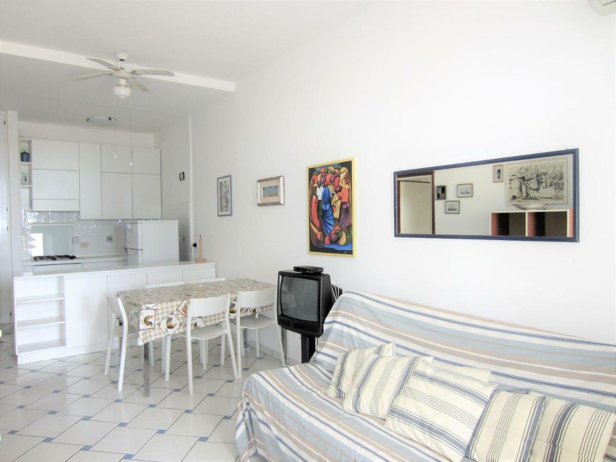 Residence Puerto Del Sol Immobiliare Pacella Lido di Jesolo Bagian luar foto